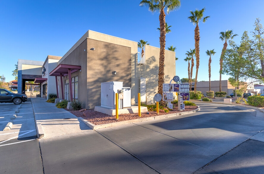 9091 W Sahara Ave, Las Vegas, NV for lease - Building Photo - Image 2 of 7