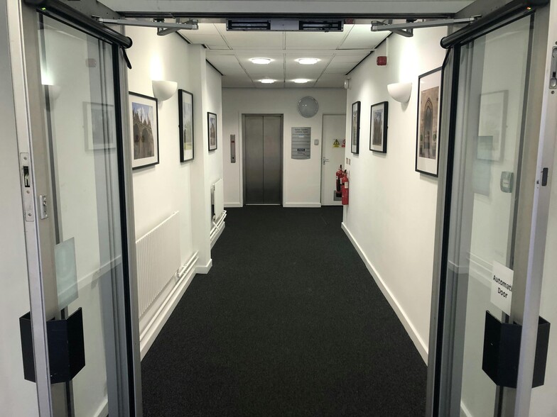 1-4 Long Causeway, Peterborough for lease - Building Photo - Image 2 of 3