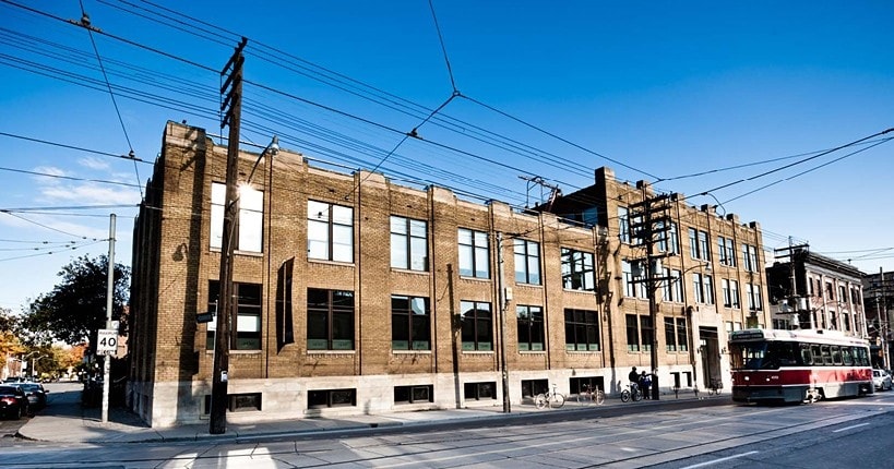 183 Bathurst St, Toronto, ON for lease Primary Photo- Image 1 of 6