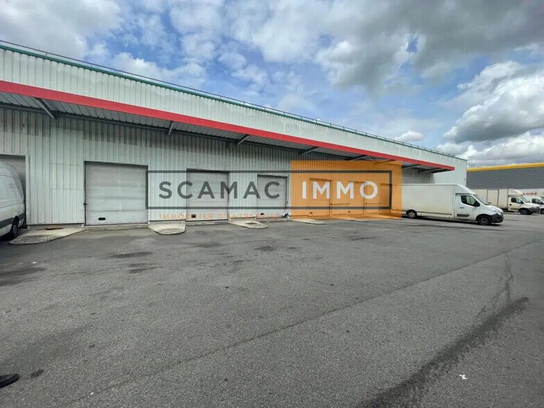 Office in Mitry-Mory for lease - Building Photo - Image 2 of 7