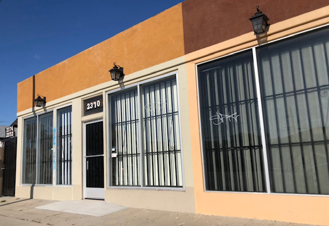 2366-2370 Atlantic Ave, Long Beach, CA for lease - Building Photo - Image 1 of 3