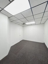 2109 London Line, Sarnia, ON for lease Interior Photo- Image 2 of 3