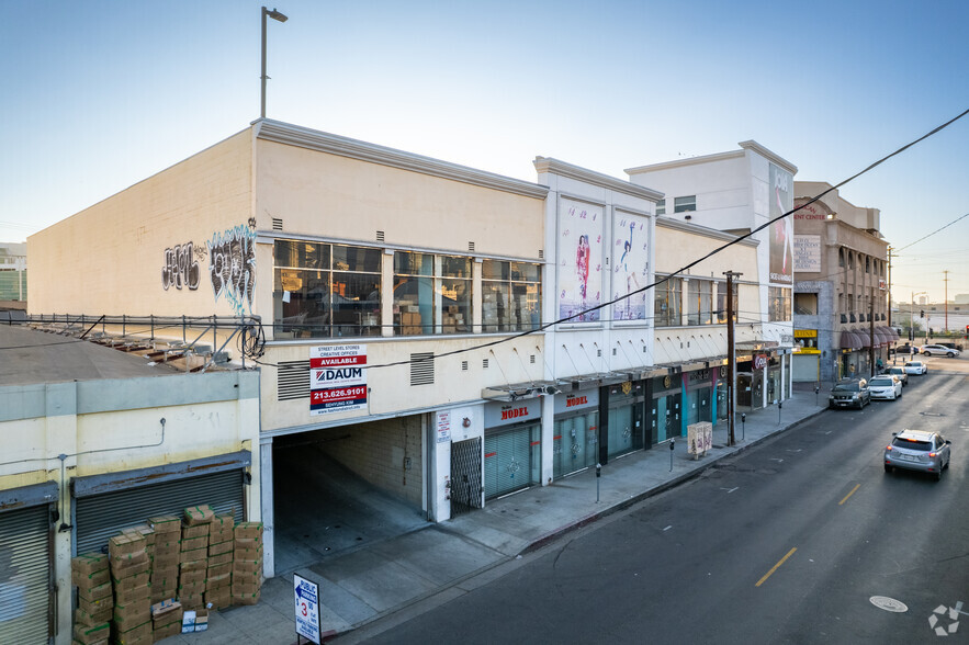 710 E Pico Blvd, Los Angeles, CA for lease - Building Photo - Image 2 of 5