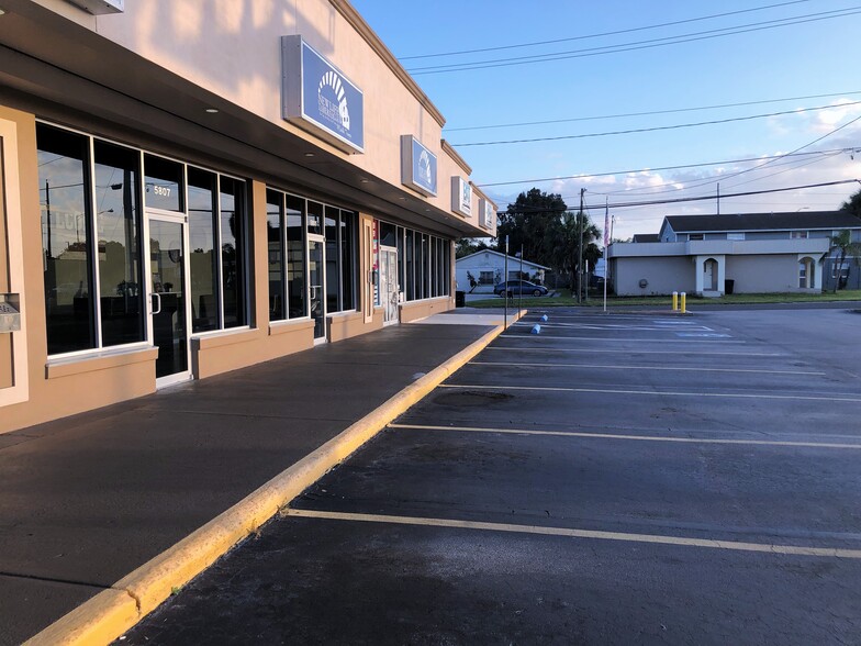 5801-5811 S Dale Mabry Hwy, Tampa, FL for lease - Building Photo - Image 2 of 3