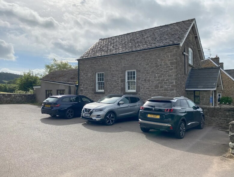 Trelleck Methodist Church, Monmouth for sale - Building Photo - Image 2 of 5