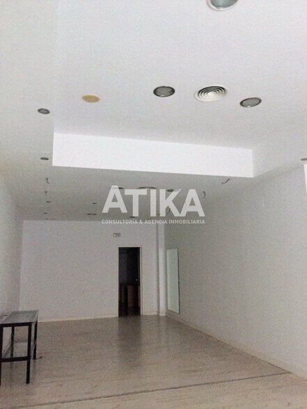 Retail in Ontinyent for lease - Building Photo - Image 2 of 13