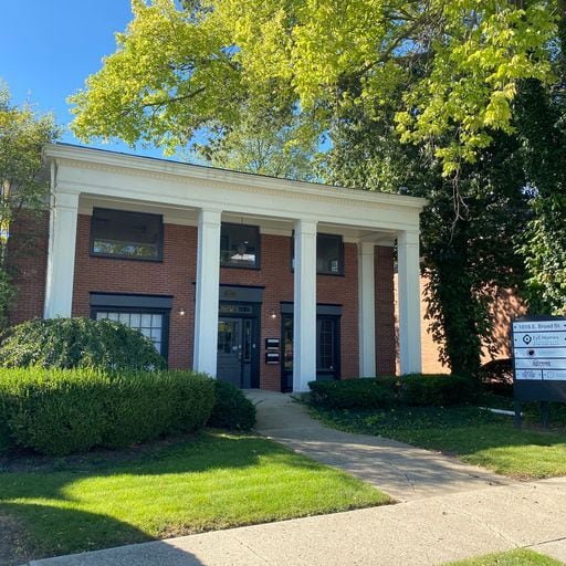 1015 E Broad St, Columbus, OH for lease - Primary Photo - Image 2 of 28