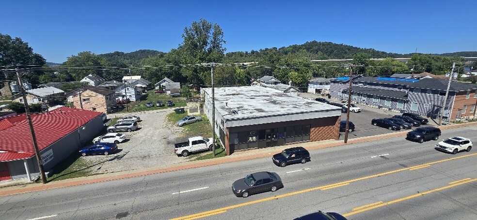 4518 MacCorkle Ave SW, Charleston, WV for lease - Building Photo - Image 3 of 8