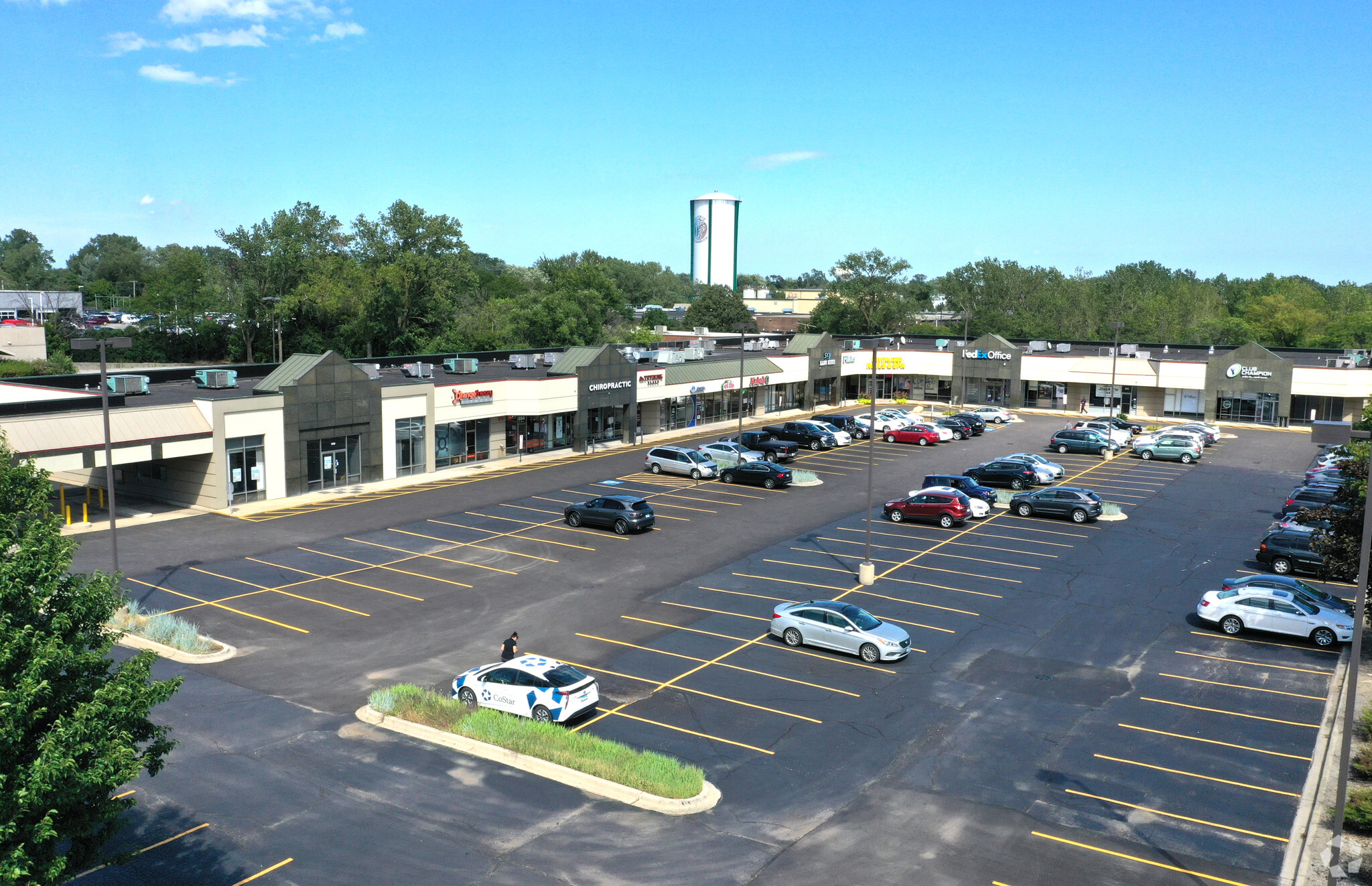 810-900 75th St, Willowbrook, IL for lease Aerial- Image 1 of 3