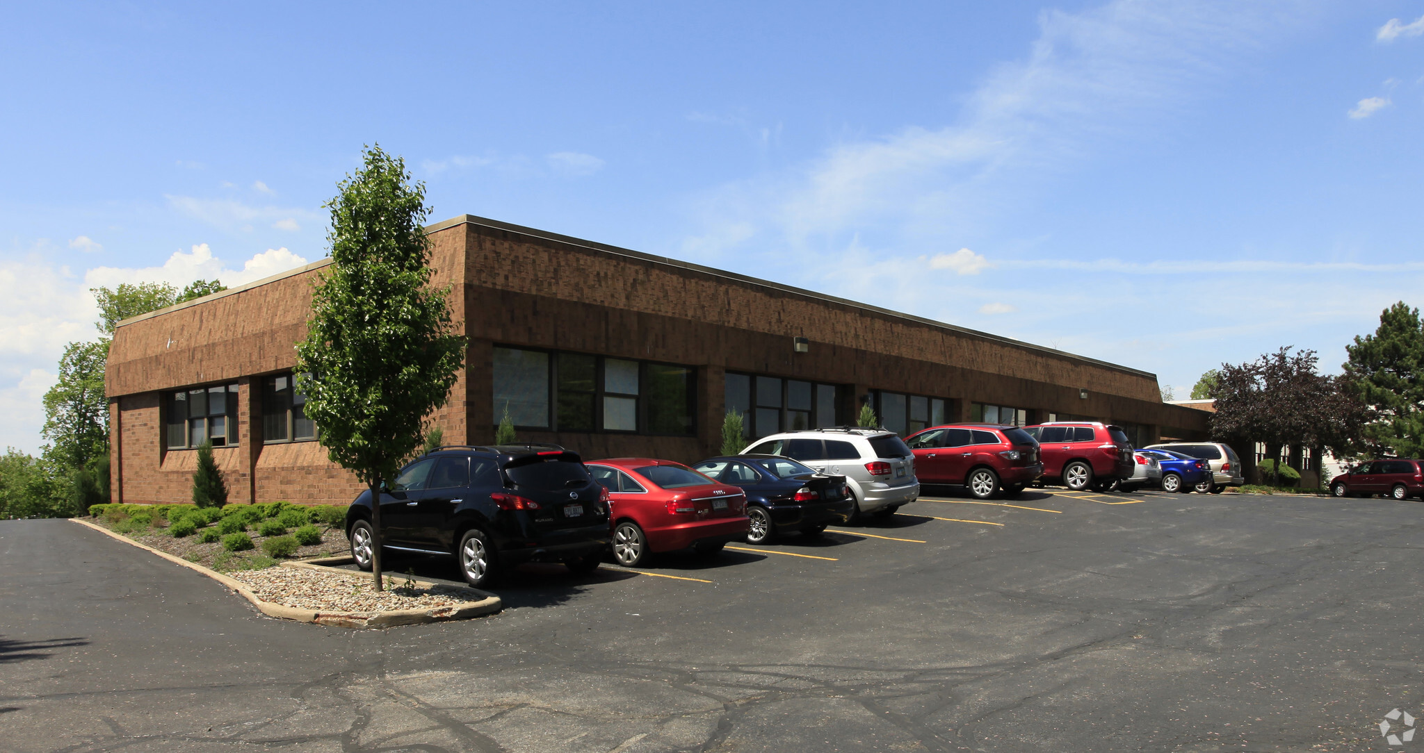 8300 Dow Cir, Strongsville, OH for lease Building Photo- Image 1 of 11