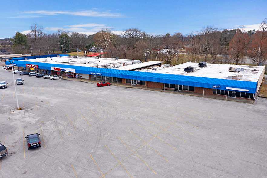 900-903 Hollywood Dr, Jackson, TN for lease - Aerial - Image 2 of 7