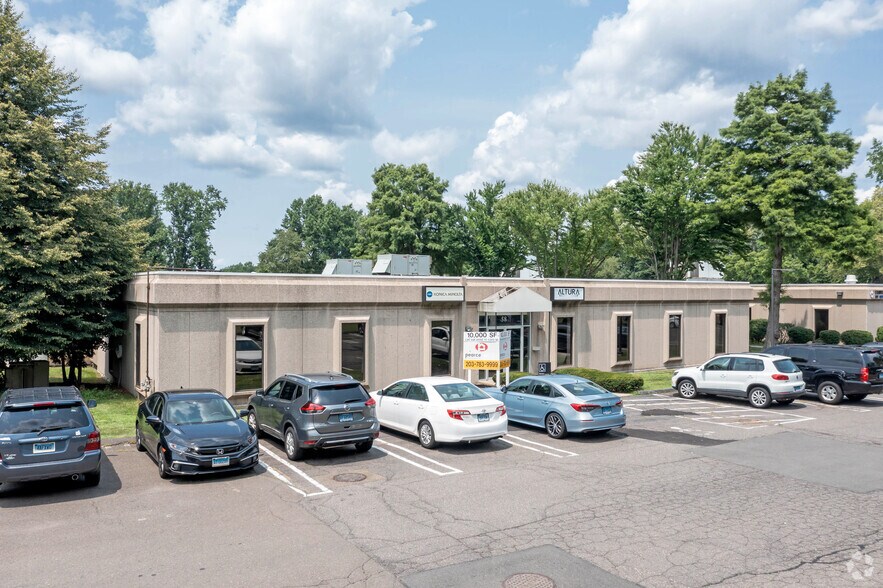 58 Wellington Rd, Milford, CT 06461