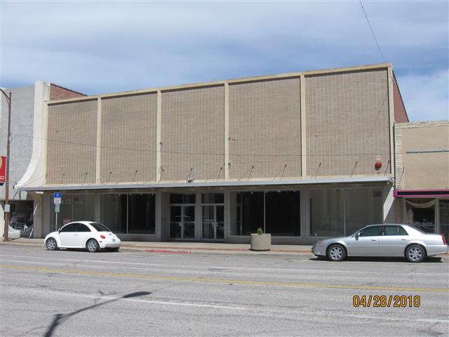 1615 Broadway, Scottsbluff, NE for sale - Building Photo - Image 1 of 1