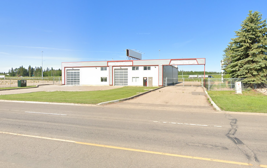 1738 49 Ave, Red Deer, AB for lease - Primary Photo - Image 1 of 16