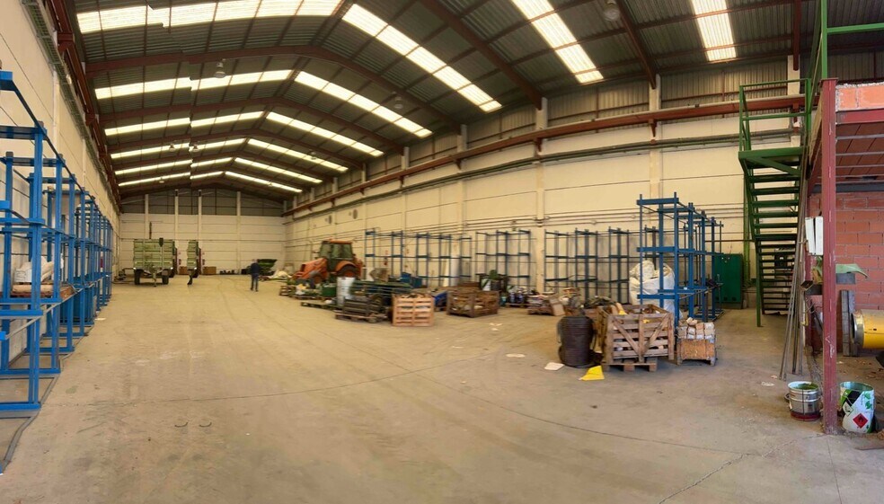 Industrial in Daganzo de Arriba, Madrid for lease - Floor Plan - Image 1 of 5