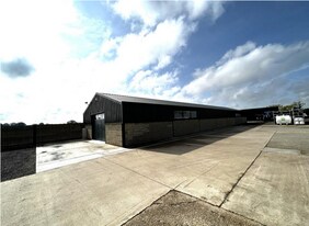 New Luckhurst Farm - Warehouse