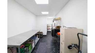 717 Rose St, La Crosse, WI for lease Interior Photo- Image 1 of 11