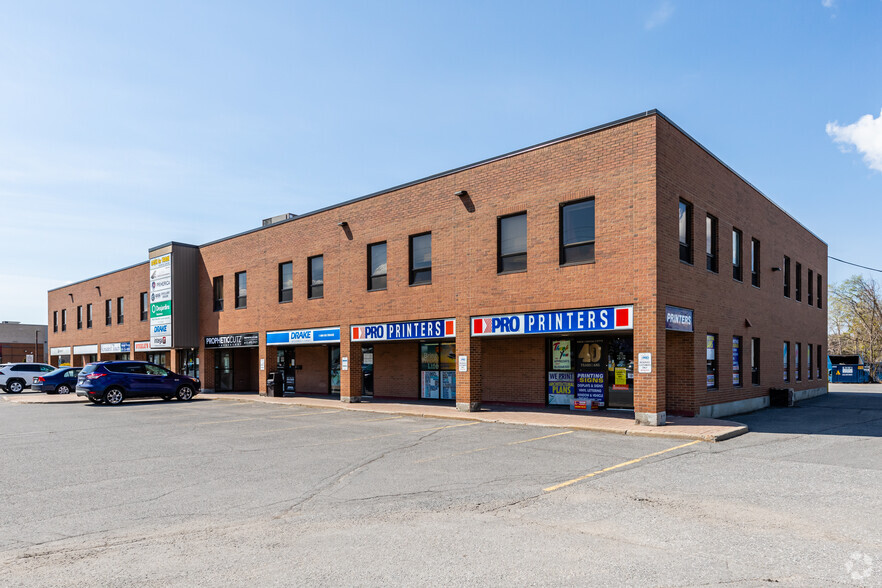 1900 Merivale Rd, Ottawa, ON for lease - Building Photo - Image 3 of 4