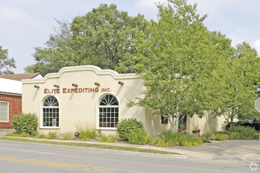 4311 Sw 9th St, Des Moines, IA for sale - Primary Photo - Image 1 of 3