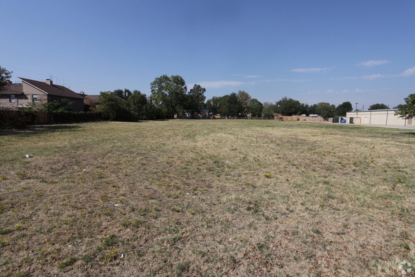 2904 W Euless Blvd, Euless, TX 76040 Property Record