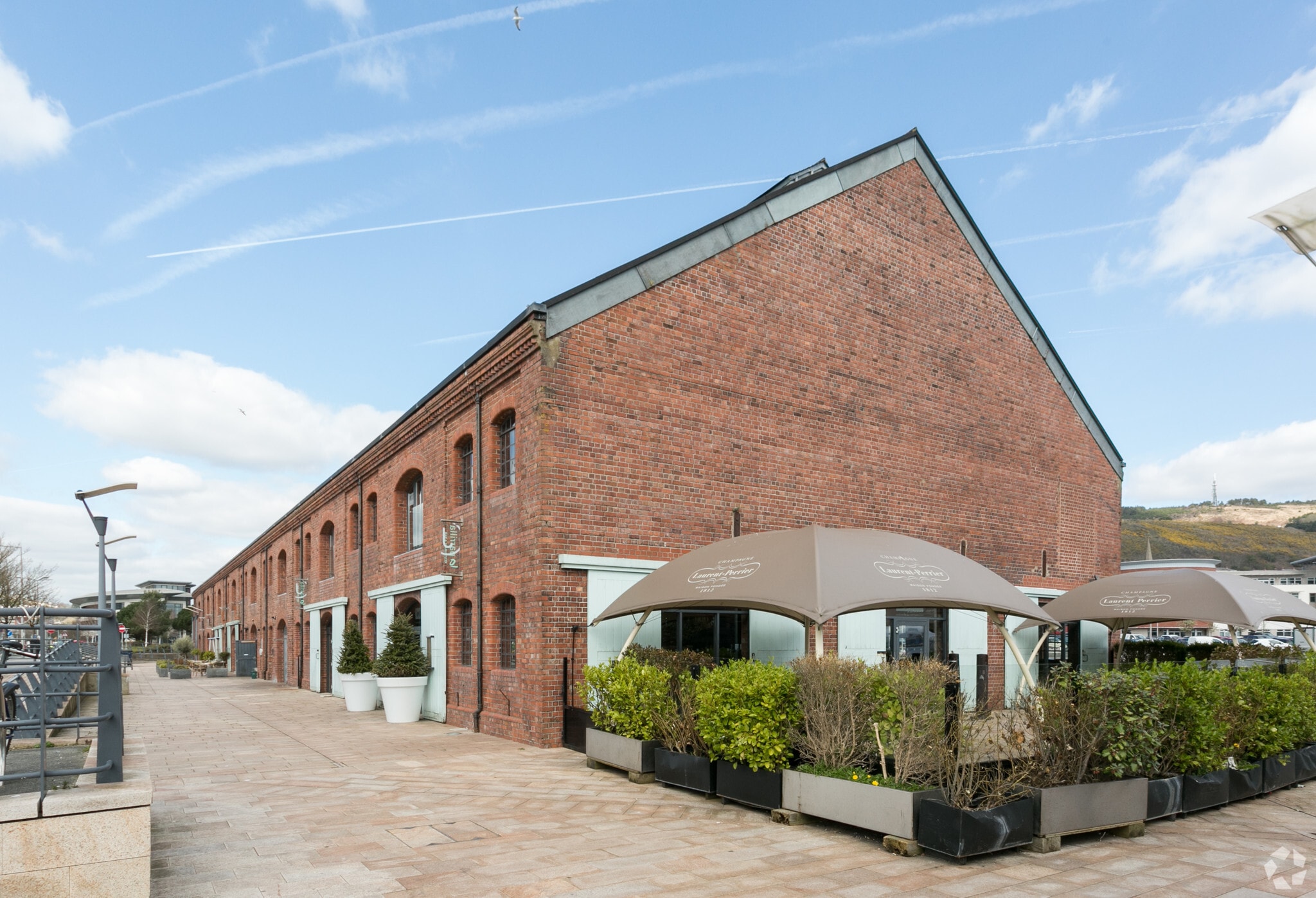 Kings Rd, Swansea for lease Building Photo- Image 1 of 6