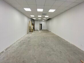 2015 Garnet Ave, San Diego, CA for lease Interior Photo- Image 1 of 3