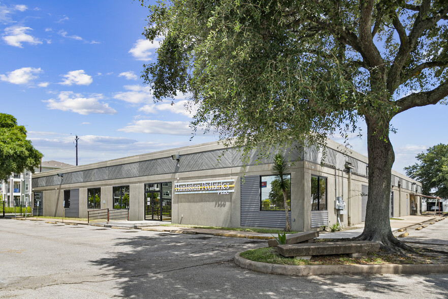 9809 Rowlett St, Houston, TX for sale - Building Photo - Image 1 of 22