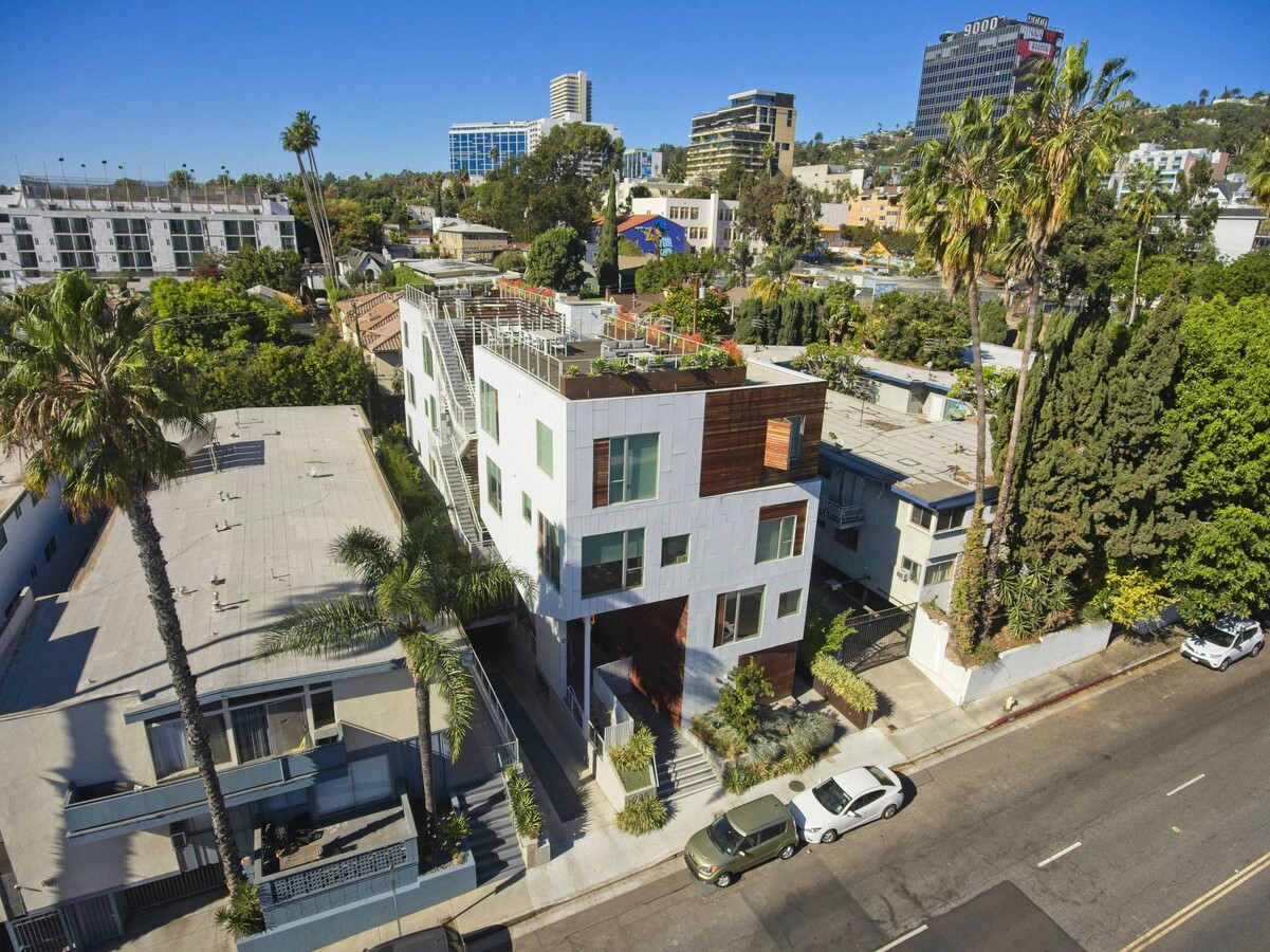 935 N San Vicente Blvd, West Hollywood, CA 90069 | LoopNet