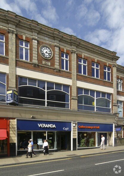 18 Bridge St, York for sale - Primary Photo - Image 1 of 1