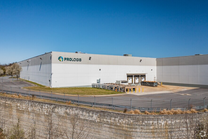 6680 Business Pky, Elkridge, MD for lease - Building Photo - Image 2 of 5