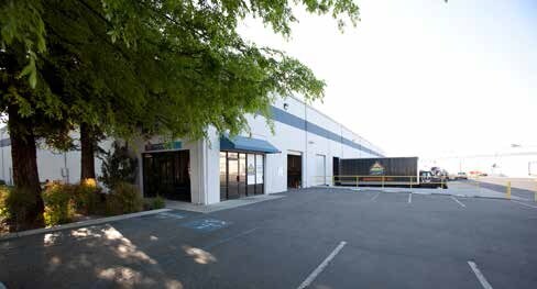 6881 District Blvd, Bakersfield, CA for sale - Building Photo - Image 1 of 1