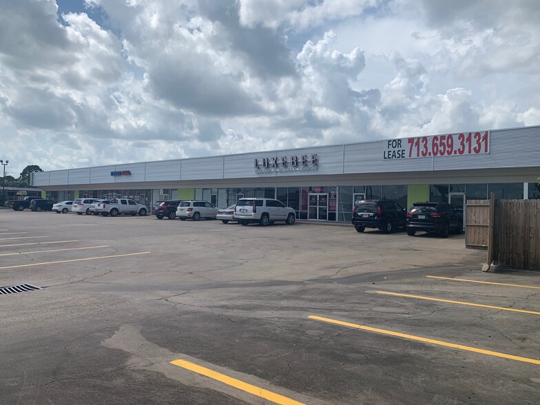 Dashwood Dr, Houston, TX for lease - Building Photo - Image 1 of 17