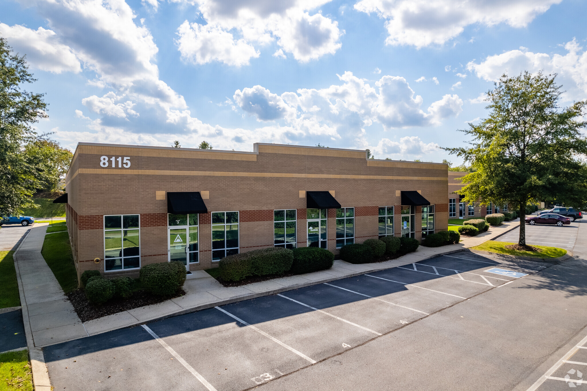 8115 Isabella Ln, Brentwood, TN for lease Building Photo- Image 1 of 18