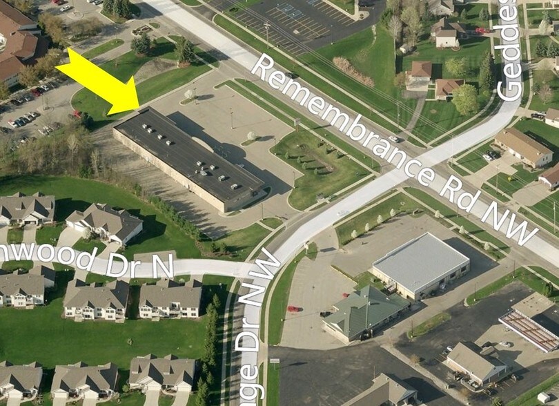 3500 Remembrance Rd NW, Walker, MI for sale - Building Photo - Image 1 of 1