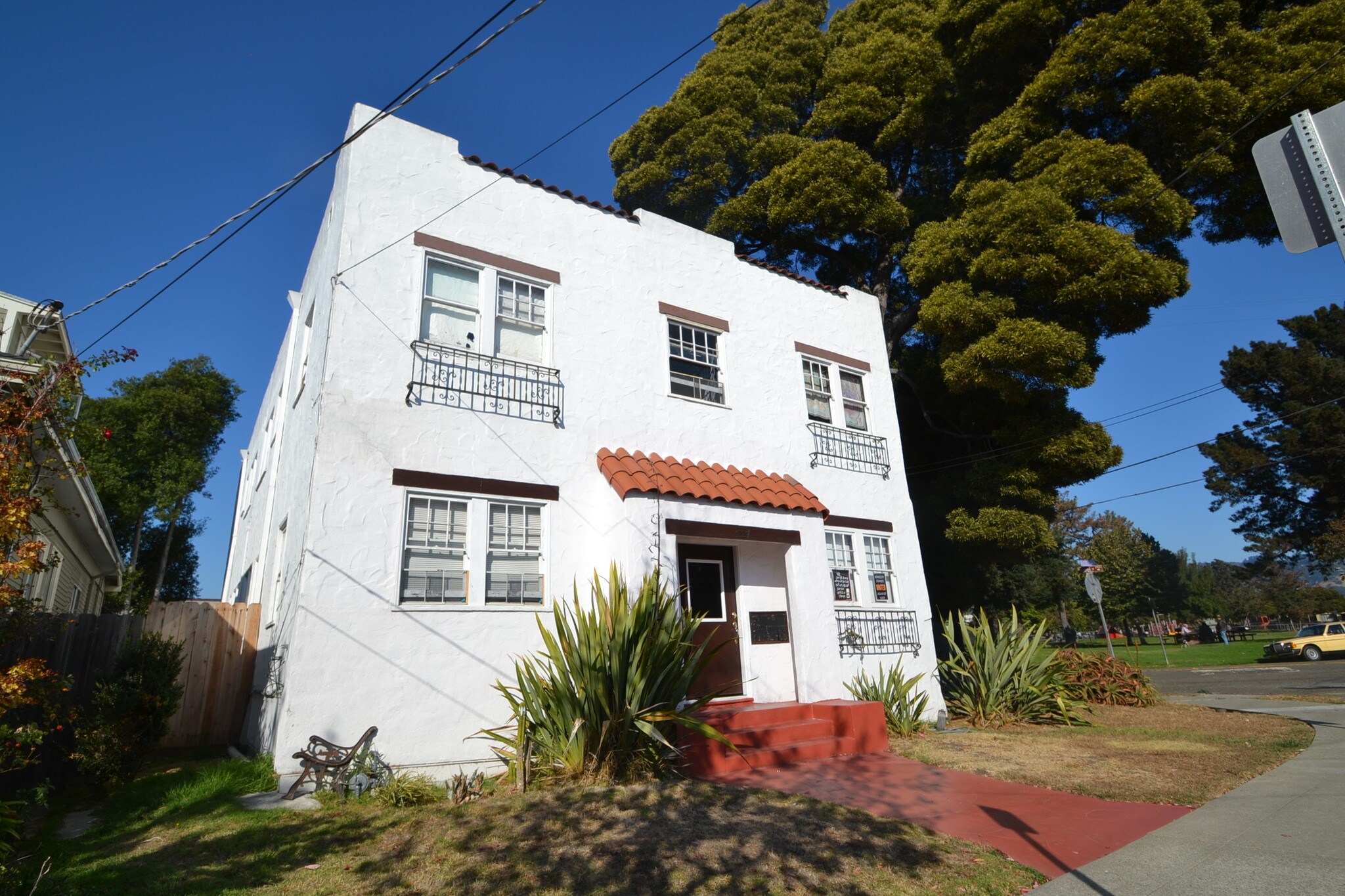 1237 Russell St, Berkeley, CA for sale Other- Image 1 of 1