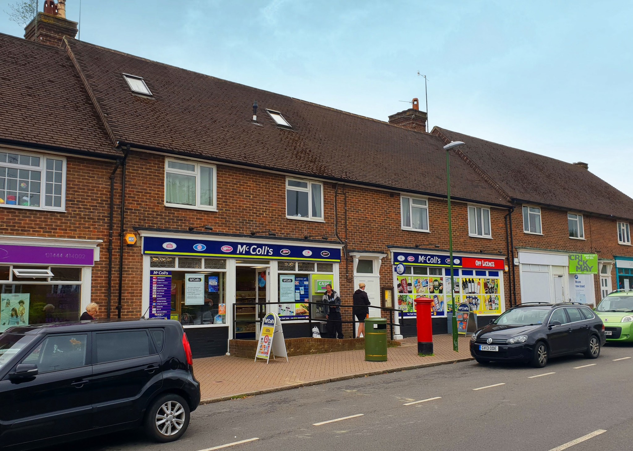 42-48 America Ln, Haywards Heath for sale Primary Photo- Image 1 of 1