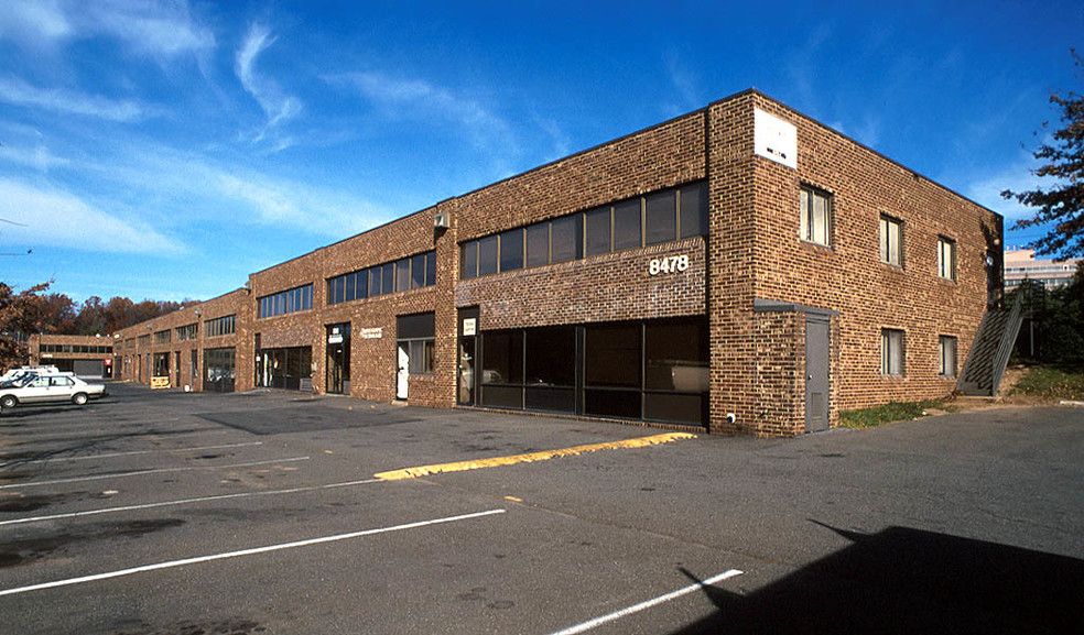 8478 Tyco Rd, Vienna, VA for lease - Building Photo - Image 1 of 3