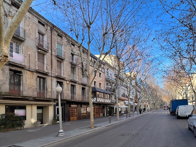 Rambla de Sant Isidre, 30, Igualada, Barcelona for sale - Building Photo - Image 2 of 2