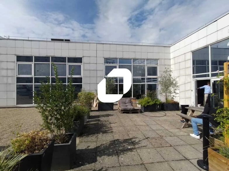 Office in Montreuil for sale - Building Photo - Image 3 of 15