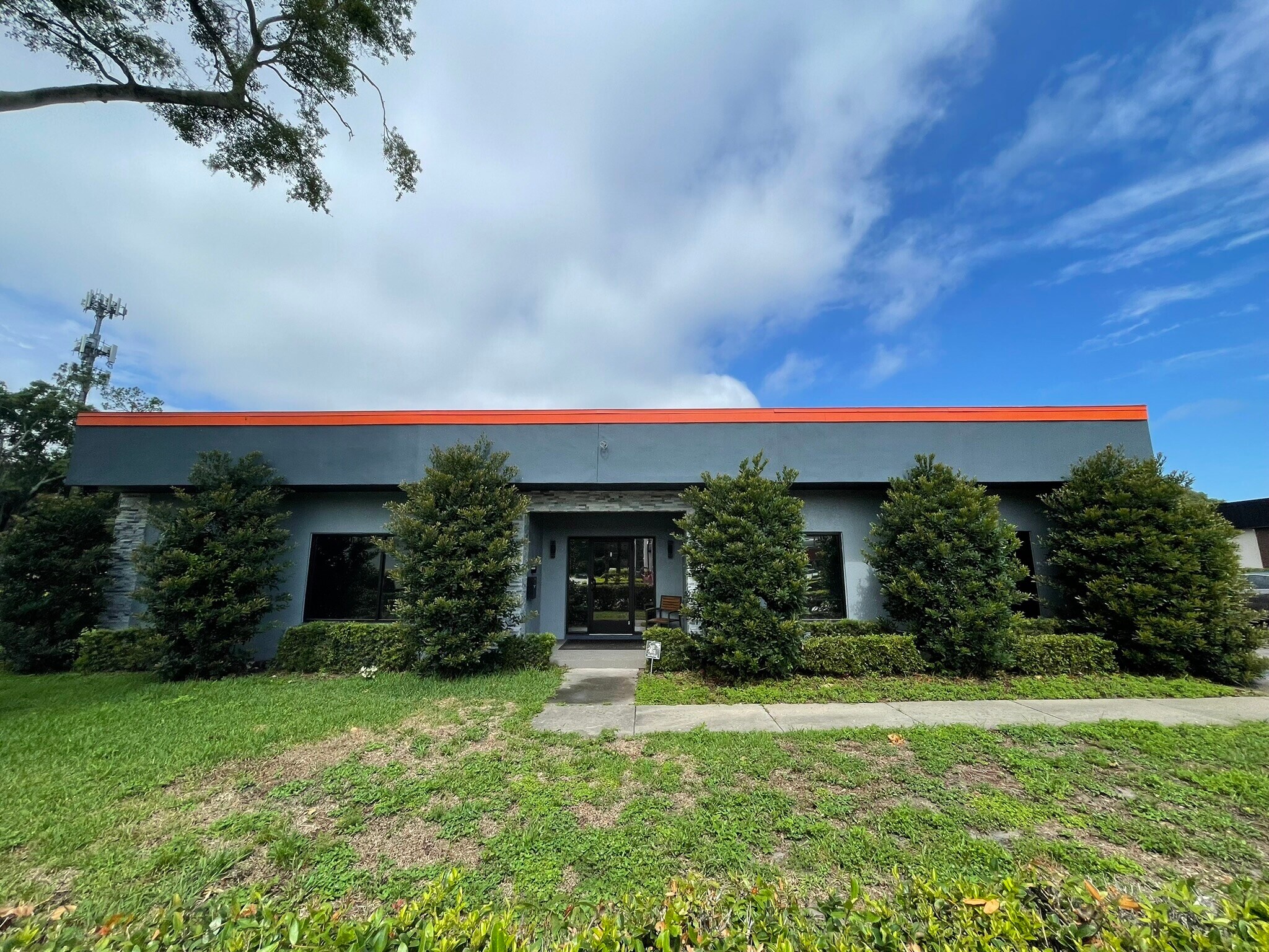 278 Semoran Commerce Pl, Apopka, FL for lease Building Photo- Image 1 of 16