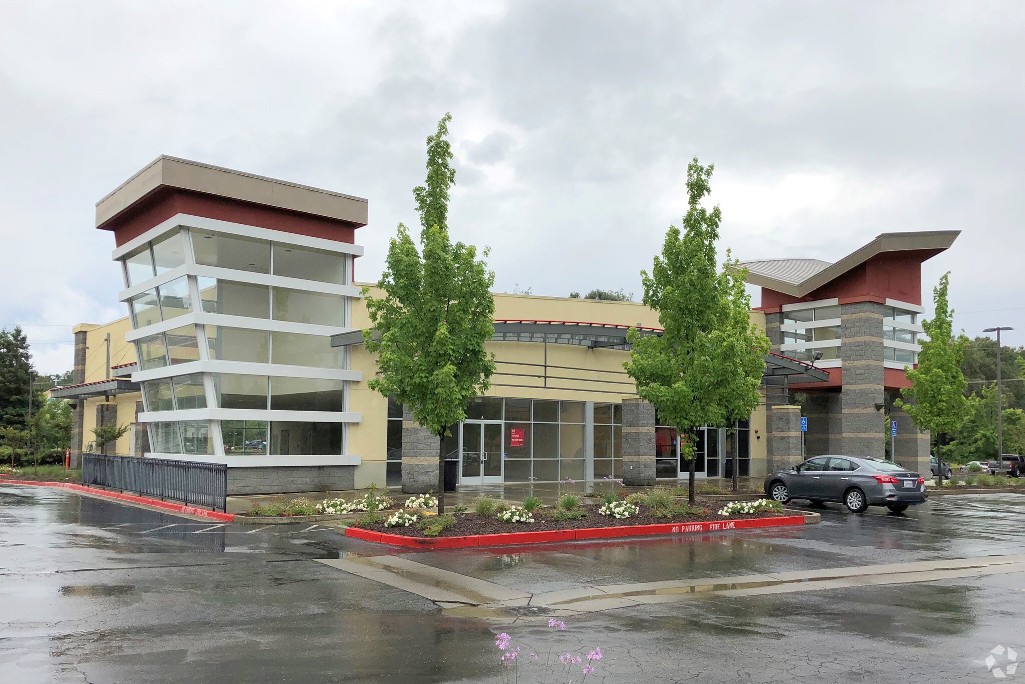 3275-3333 Coach Ln, Cameron Park, CA for lease Primary Photo- Image 1 of 13