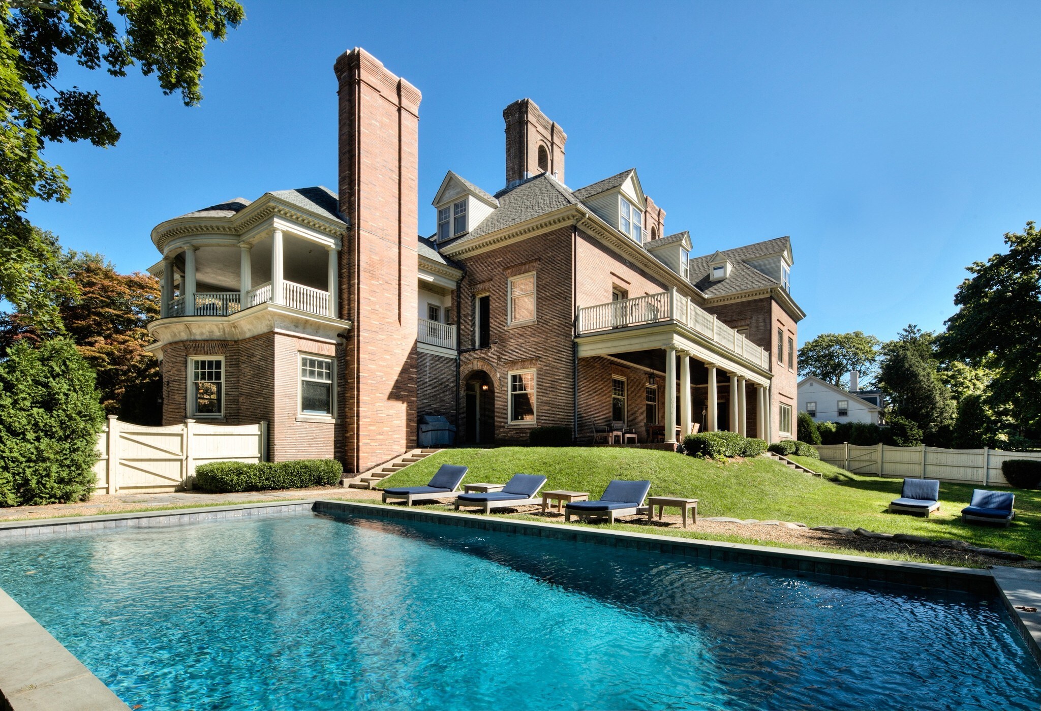 25 Old Beach Rd, Newport, RI for sale Building Photo- Image 1 of 1