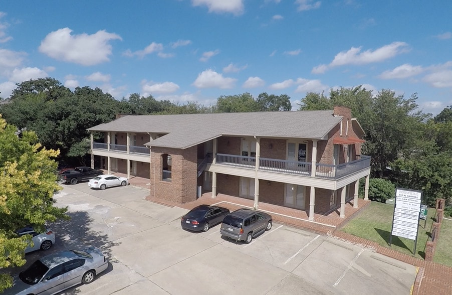 303 N Carroll Blvd, Denton, TX for lease - Other - Image 1 of 14