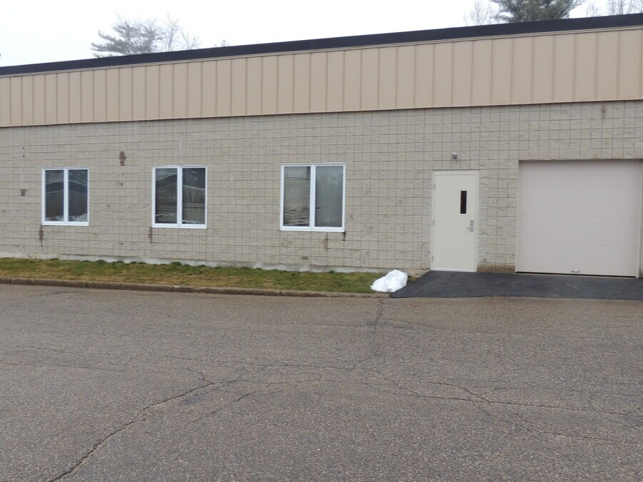 14 Lexington Dr, Laconia, NH for lease Building Photo- Image 1 of 5