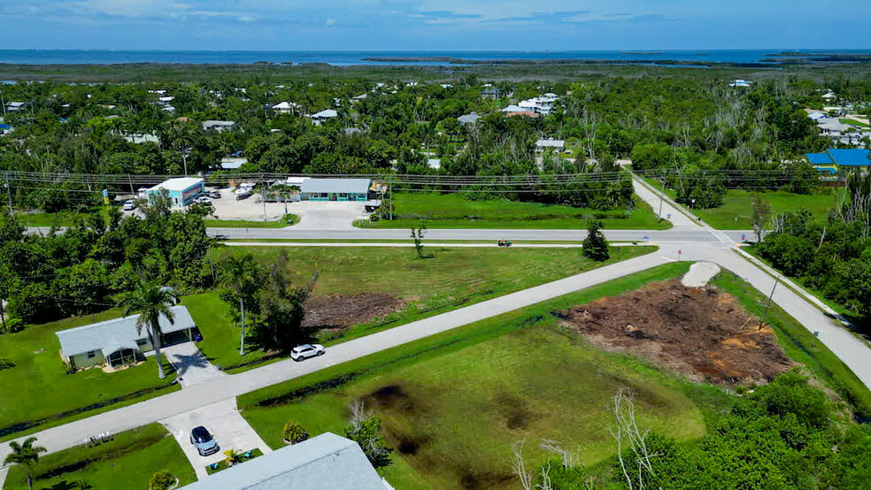 5585 Avenue D, Bokeelia, FL for sale - Aerial - Image 3 of 16