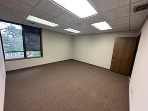 44 First St, Mount Clemens, MI for lease Interior Photo- Image 1 of 2