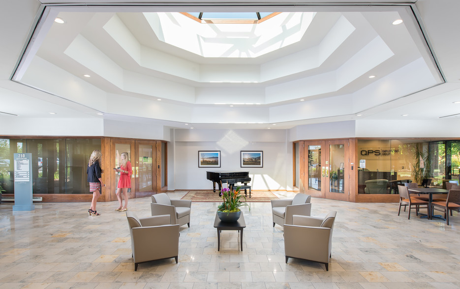 250 N Patrick Blvd, Brookfield, WI for lease - Lobby - Image 3 of 9