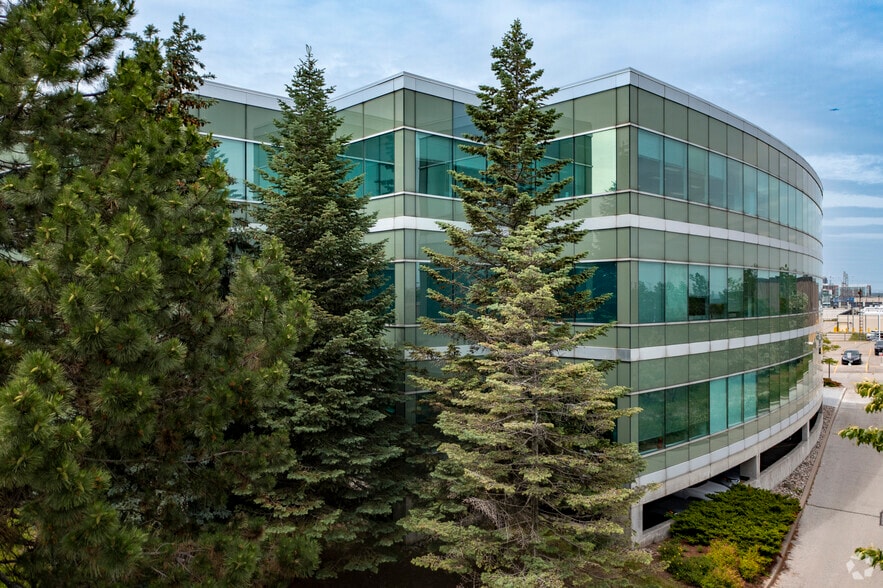 80 Micro Ct, Markham, ON for lease - Building Photo - Image 2 of 6