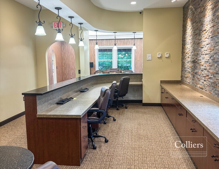 7335 St Andrews Rd, Irmo, SC for lease - Building Photo - Image 2 of 5