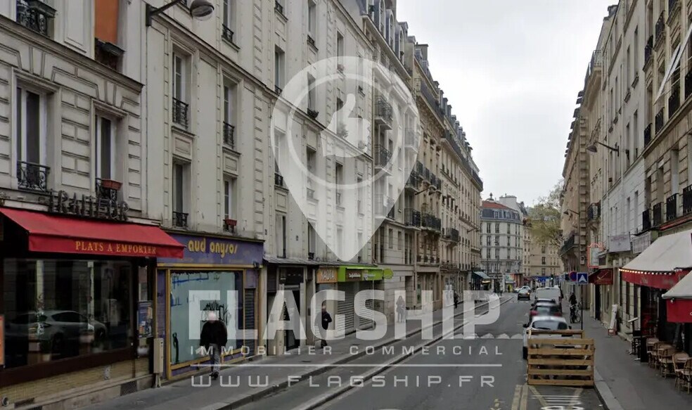 Retail in Paris for lease - Building Photo - Image 1 of 2